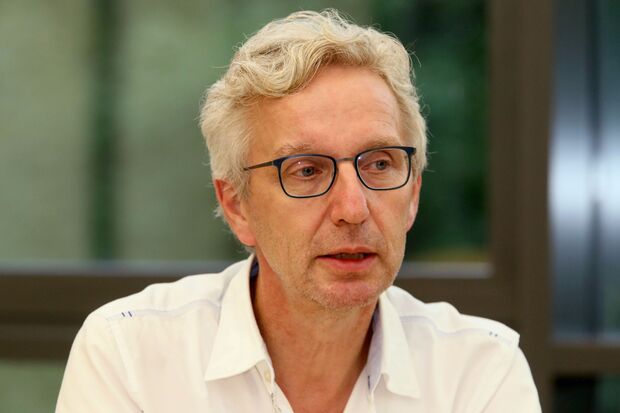 Schulleiter Peter Zarnitz von der Sekundarschule Wickede (Ruhr) ARCHIVFOTO: ANDREAS DUNKER