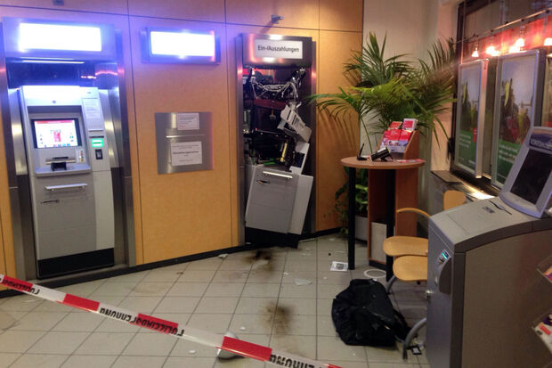 Der gesprengte Geldautomat in Lippetal-Oestinghausen FOTO: KREISPOLIZEIBEHÖRDE SOEST