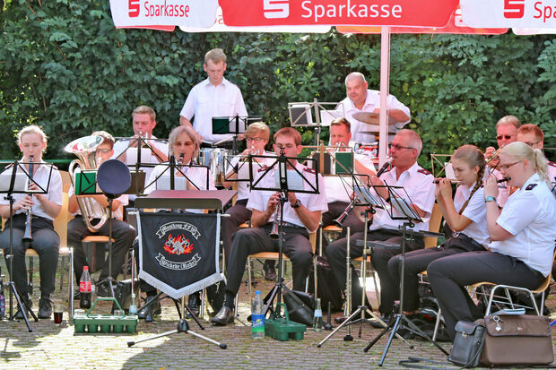 Der Musikzug der Freiwilligen Feuerwehr beim Wimberner Löschgruppen-Fest ARCHIVFOTO: ANDREAS DUNKER