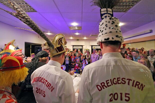 Dreigestirn 2015 aus den Reihen des Turnvereins FOTO: ANDREAS DUNKER